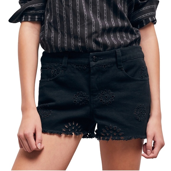 The Kooples Black Cotton Broderie Anglaise shorts size 2 nwt - Picture 2 of 9